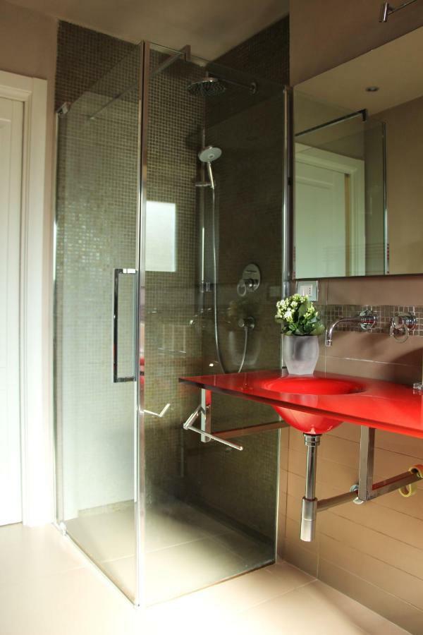 Tabacchi Luxury Apartment In Lucca Historical Center Near Toll Parking Exterior foto